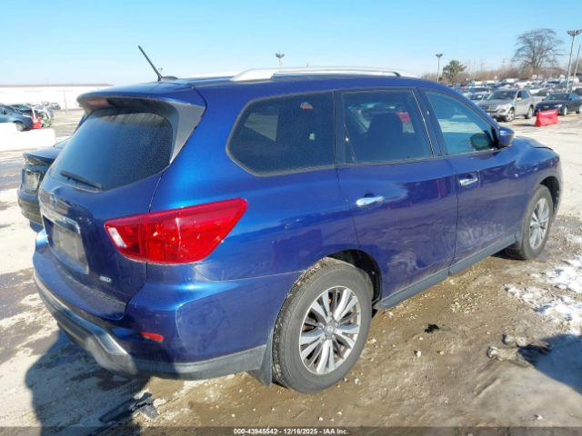 Nissan Pathfinder S Image 13