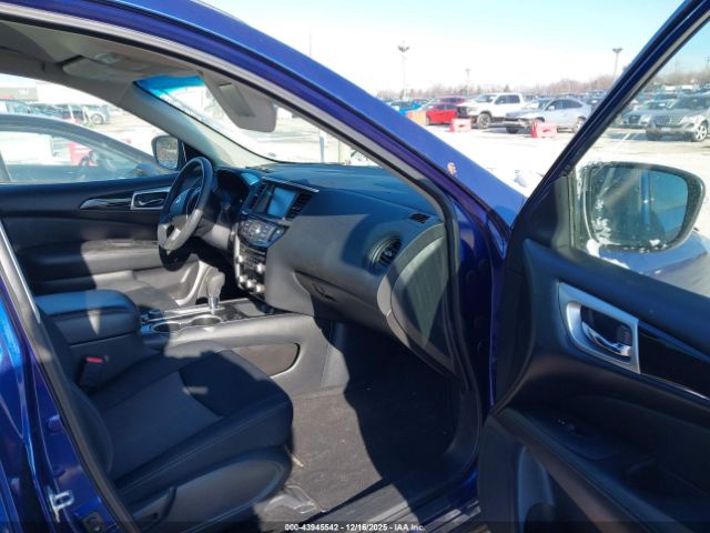 Nissan Pathfinder S Image 16