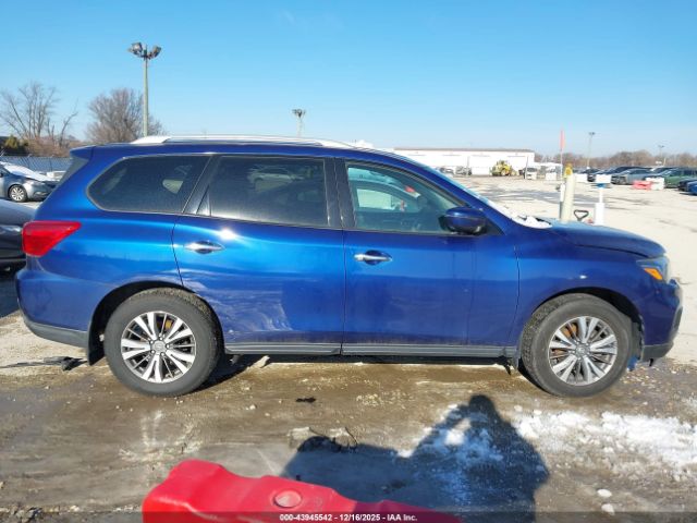 Nissan Pathfinder S Image 6