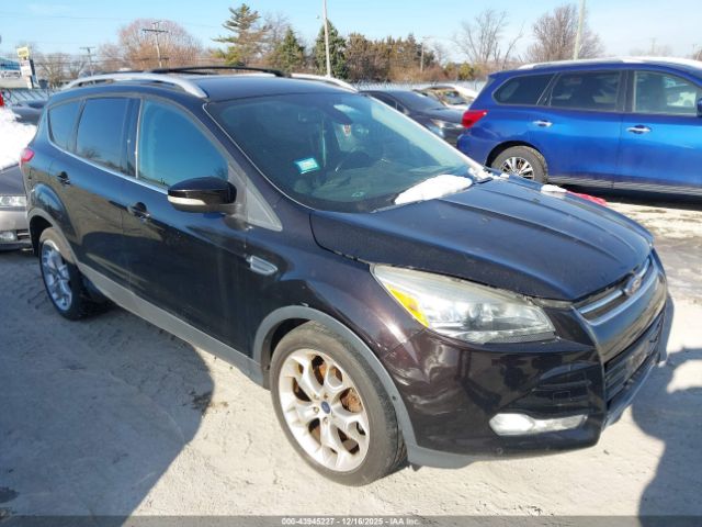 Ford Escape Titanium Image 1