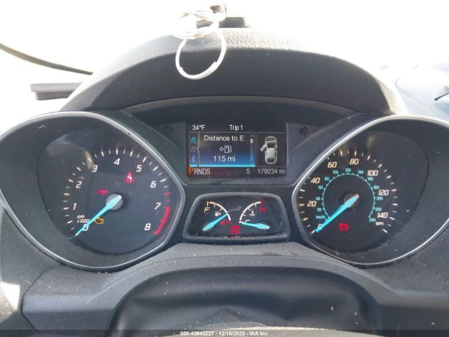 Ford Escape Titanium Image 8