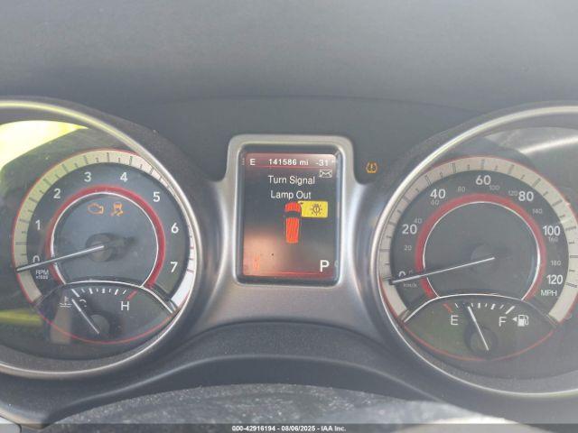 Dodge Journey Crossroad Image 15