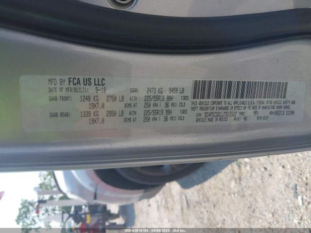 Dodge Journey Crossroad Image 7