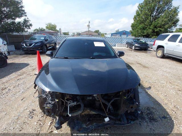 Toyota Camry Se Image 6