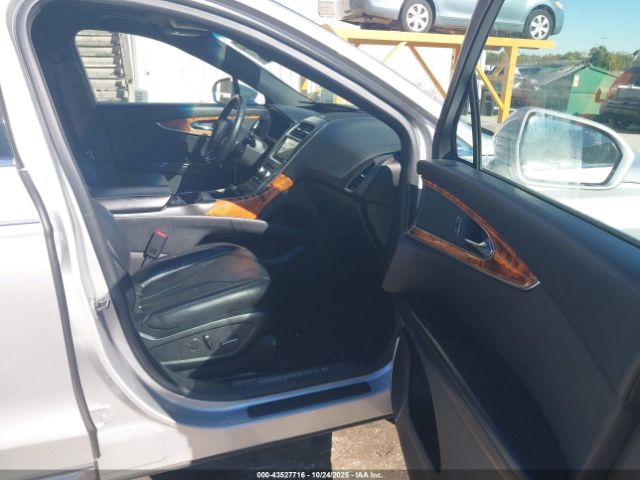 Lincoln MKX Reserve Image 6