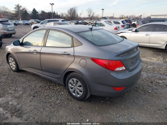 Hyundai ACCENT Se Image 11
