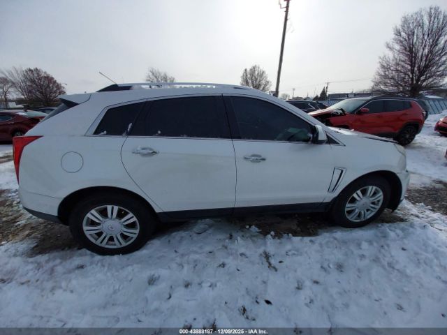 Cadillac SRX Luxury Collection Image 12