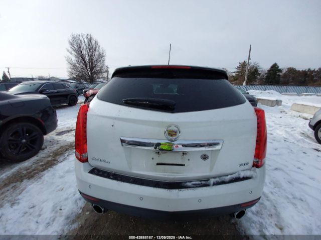 Cadillac SRX Luxury Collection Image 15