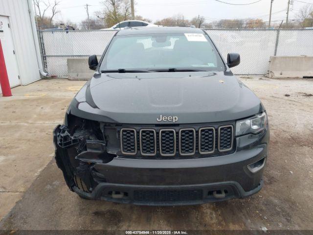 Jeep Grand Cherokee 75th Anniversary Image 14