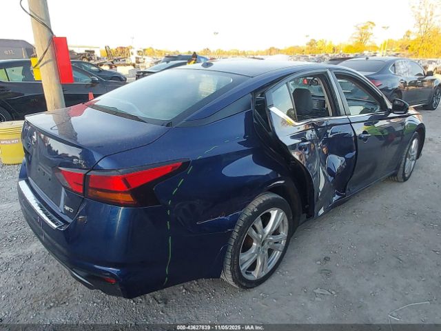 Nissan Altima 2.5 Sr Image 11