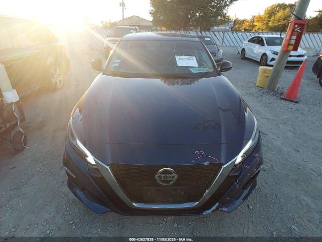 Nissan Altima 2.5 Sr Image 10