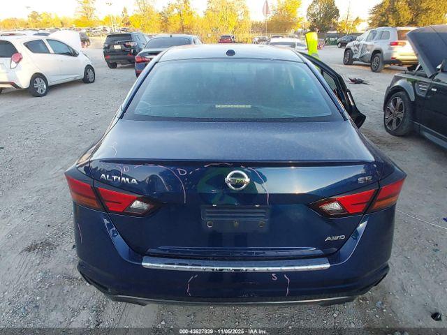 Nissan Altima 2.5 Sr Image 13