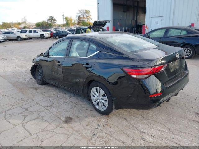 Nissan Sentra S Image 2