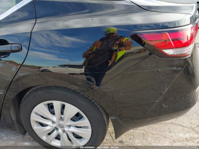 Nissan Sentra S Image 4