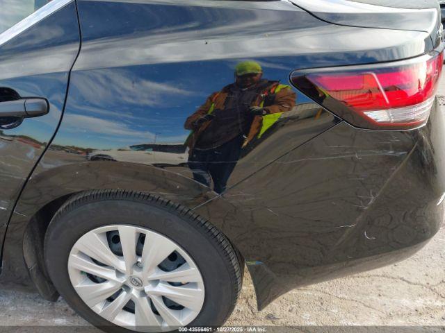 Nissan Sentra S Image 4