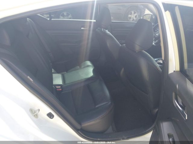 Nissan Altima Sr Intelligent Awd Image 16