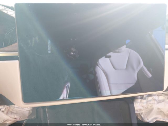 Tesla Model X Long Range Image 12