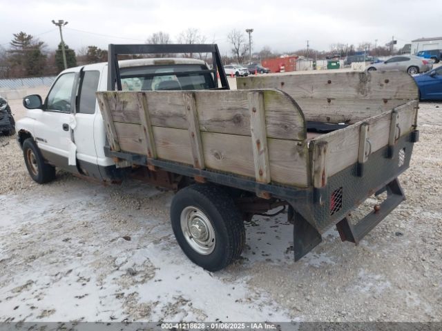 Dodge Ram 2500 St Image 8