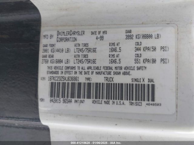 Dodge Ram 2500 St Image 11