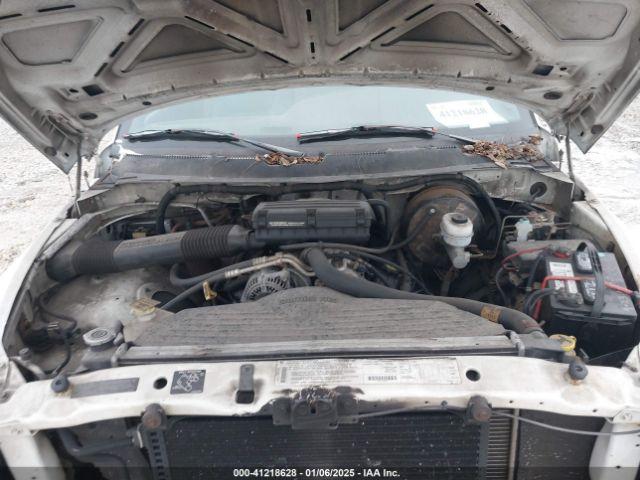 Dodge Ram 2500 St Image 10