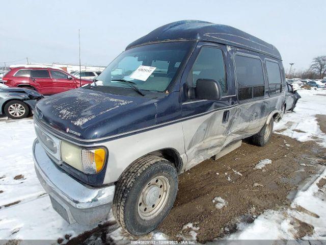 Ford E-250 Image 4
