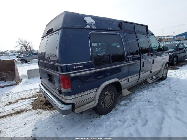 Ford E-250 Image 2