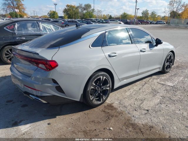 Kia K5 Gt-line Image 7