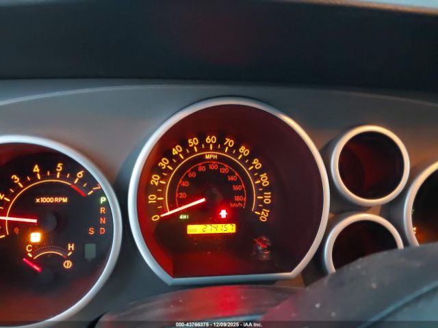 Toyota Sequoia Sr5 5.7l V8 Image 6