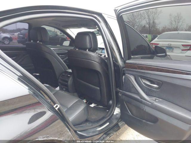 BMW 5 Series Xdrive Image 8