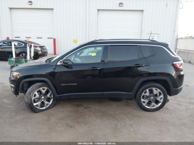 Jeep Compass Limited 4x4 Image 13