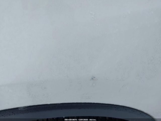 Toyota RAV4 Limited Image 4