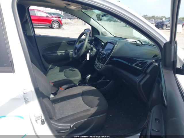 Chevrolet Spark 1lt Cvt Image 11