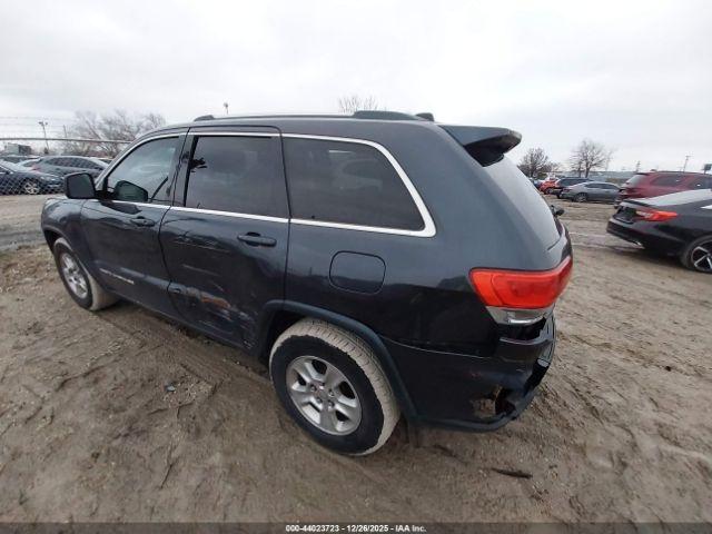 Jeep Grand Cherokee Laredo Image 11