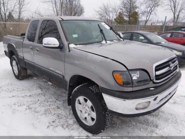 Salvage Toyota Tundra