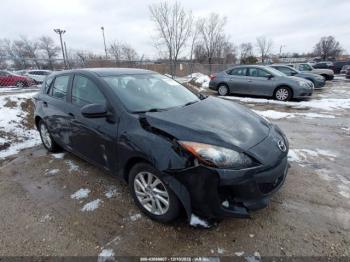  Salvage Mazda Mazda3