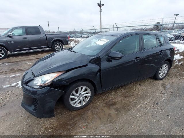 Mazda Mazda3 I Touring Image 2