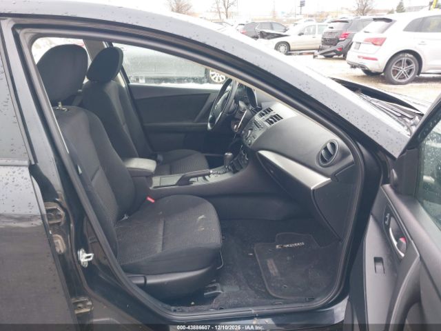 Mazda Mazda3 I Touring Image 10