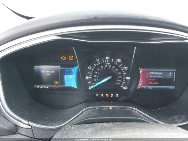 Ford Fusion Se Image 4