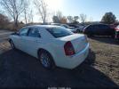 Chrysler 300c Image 9