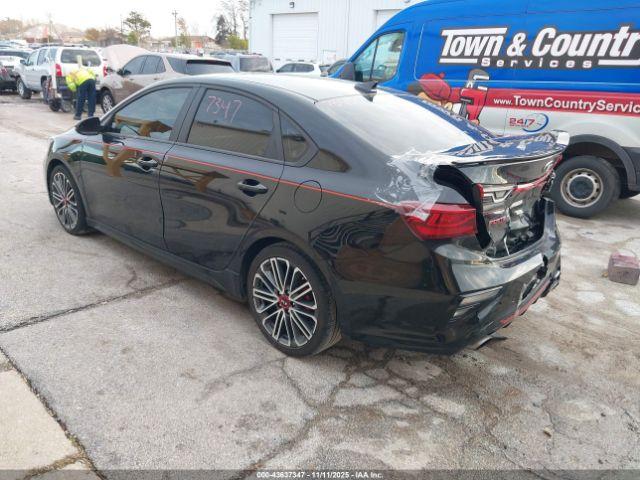 Kia Forte Gt Image 15