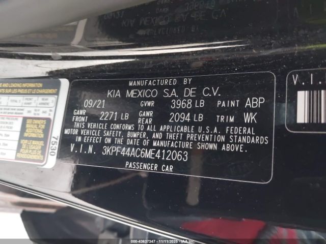 Kia Forte Gt Image 6