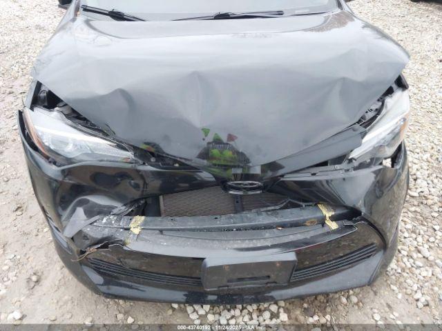 Toyota Corolla Le Image 14