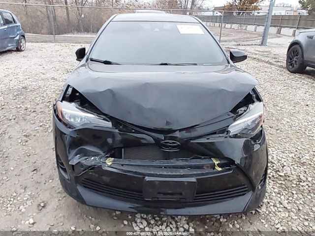 Toyota Corolla Le Image 16