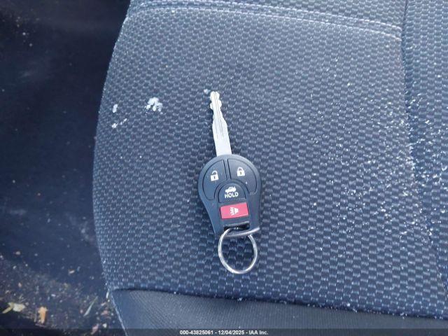 Nissan Sentra S Image 7