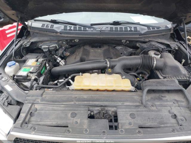 Ford F-150 Platinum Image 5