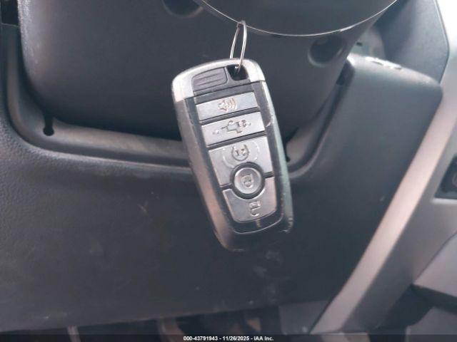 Ford F-150 Platinum Image 14