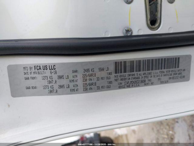 Jeep Cherokee Limited 4x4 Image 12