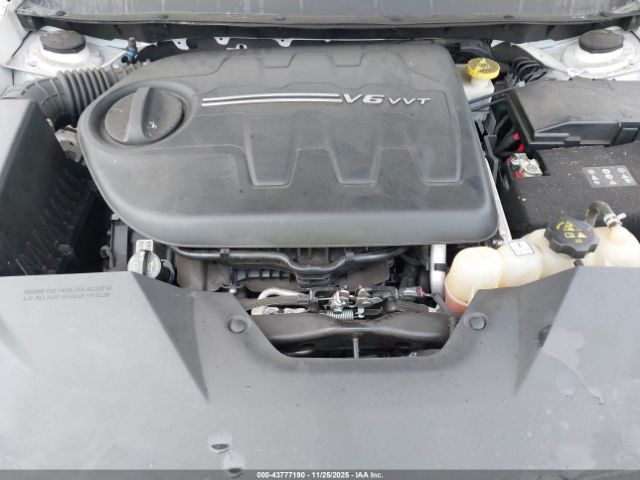 Jeep Cherokee Limited 4x4 Image 8