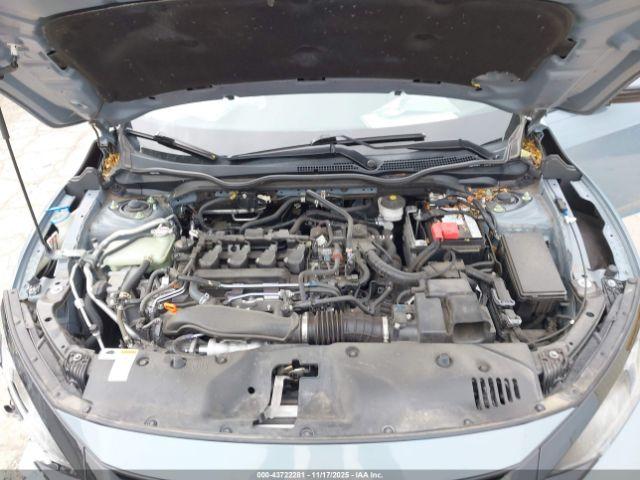 Honda Civic Sport Image 11