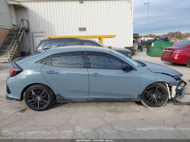 Honda Civic Sport Image 12